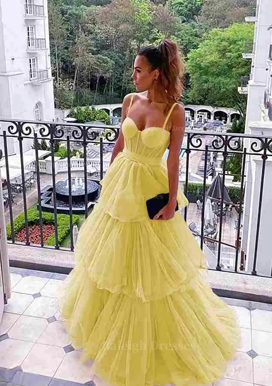 A-line Sweetheart Sleeveless Long/Floor-Length Tulle Prom Dress With Ruffles